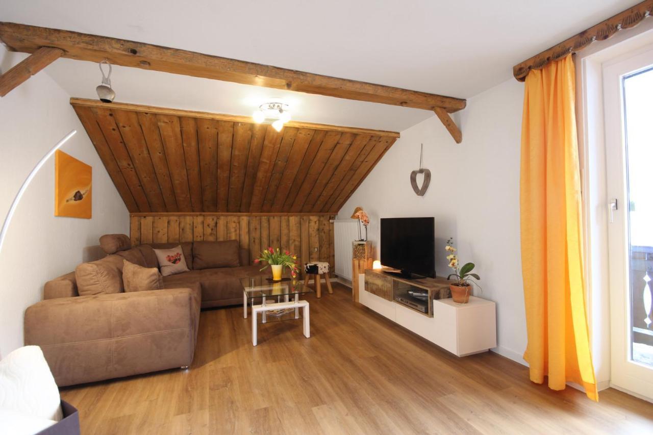 Anneliese Apartment Пфронтен Екстериор снимка
