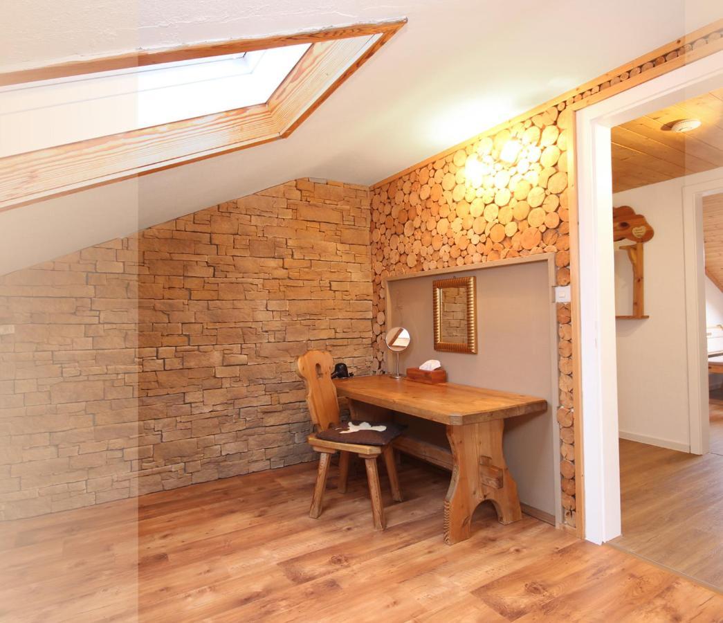 Anneliese Apartment Пфронтен Екстериор снимка