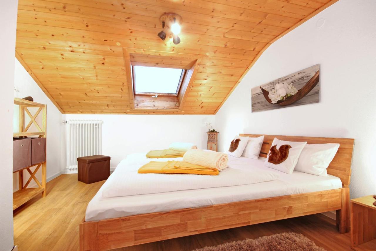 Anneliese Apartment Пфронтен Екстериор снимка